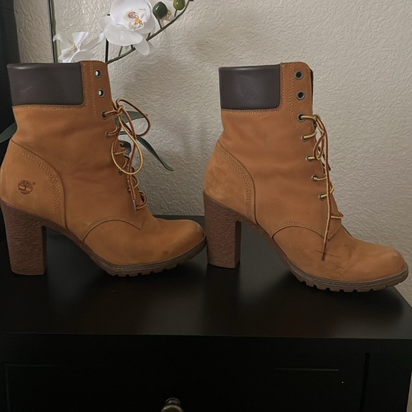 Authentic Timberland High Heel Boots - Picture 5 of 5